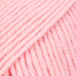 Drops Merino Extra Fine beebiroosa uni 58